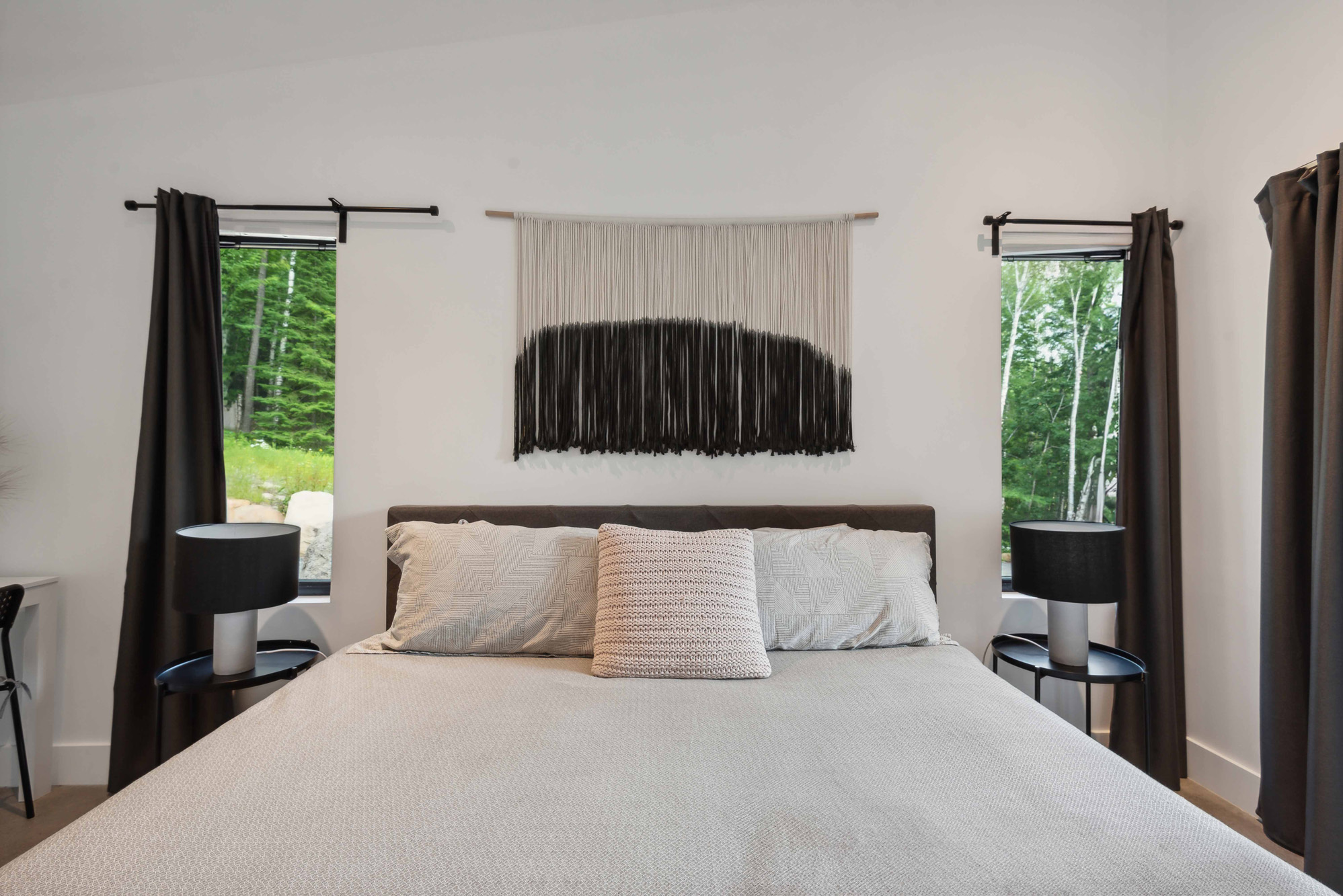 Bedroom 1 - king bed